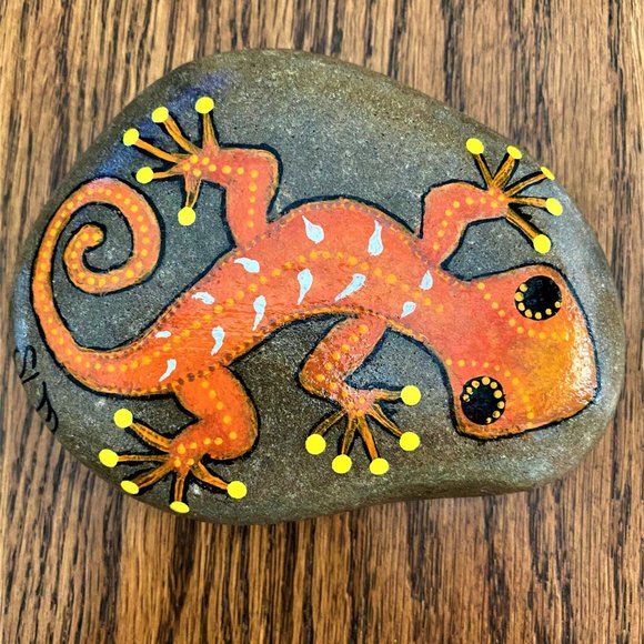 SOLD!!! Hand Painted Orange Gecko - Picture 2 of 6